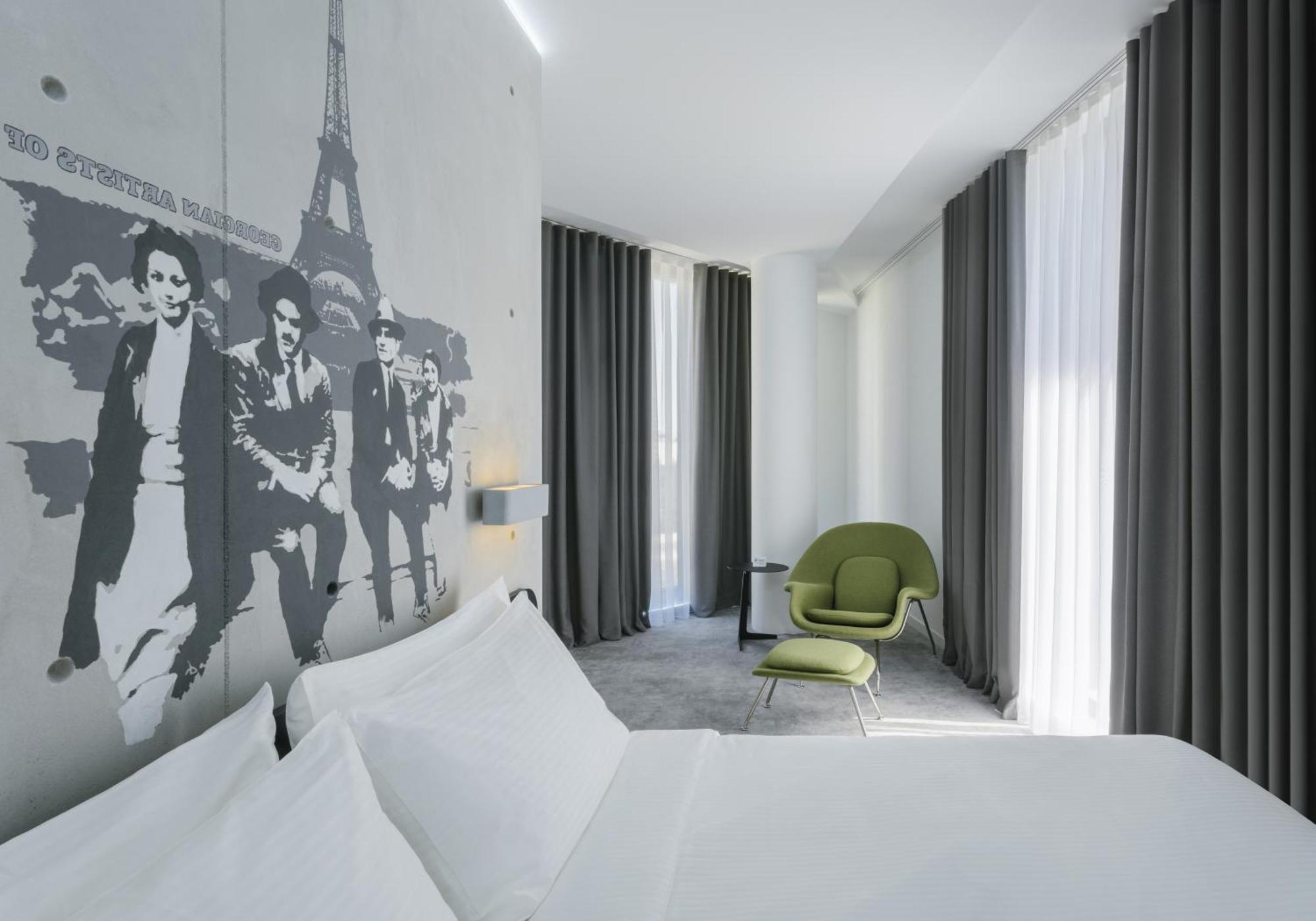Golden Tulip Design Tbilisi Otel Dış mekan fotoğraf